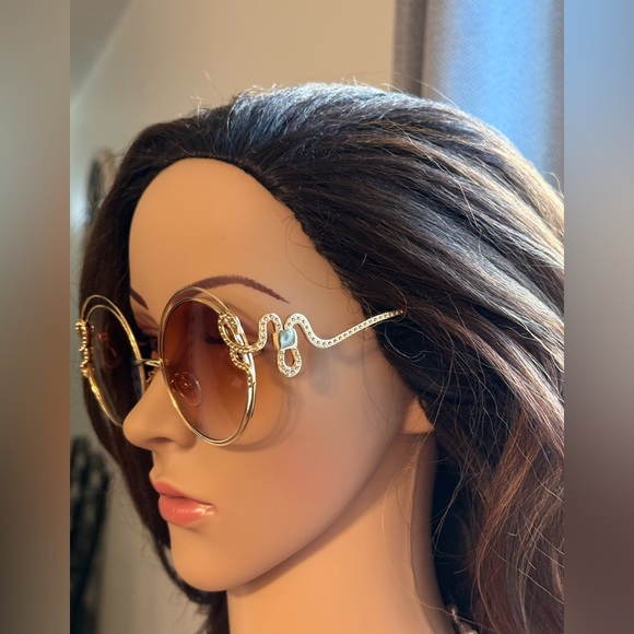 ✨Brand New✨ Hipster B Round Frame Tinted Sunglasses - Picture 5 of 5